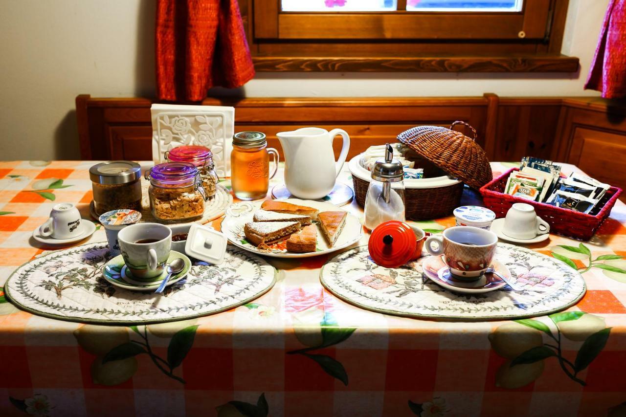 Baita De Eliseo Couette-café *